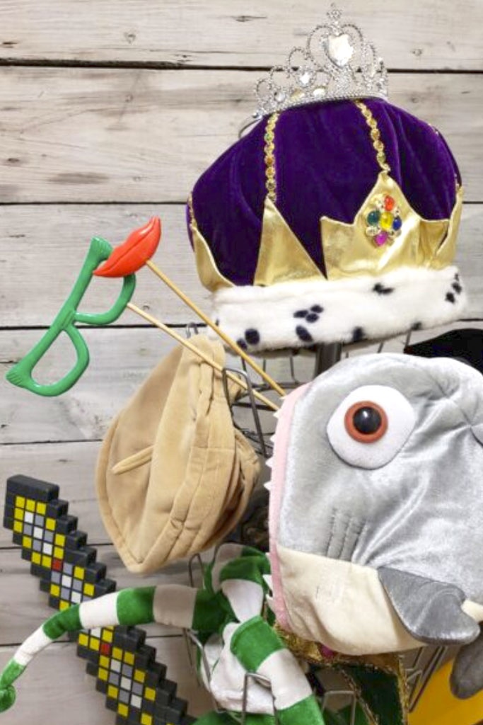 photo-booth-props-jekyll-island-event